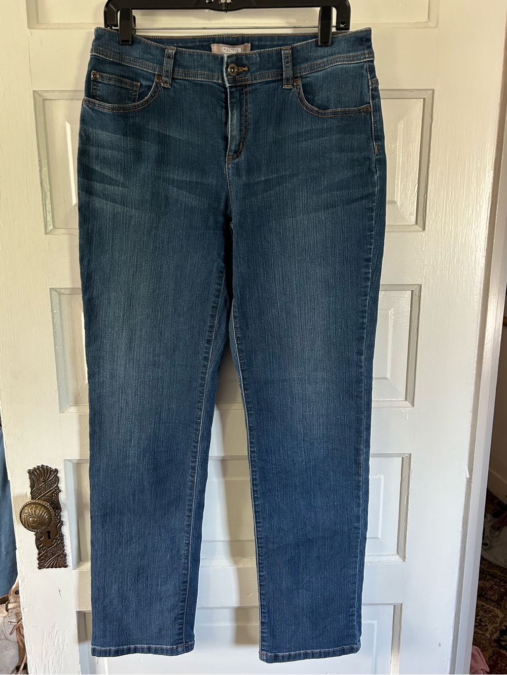 Chico’s Classic Women’s High-Rise Straight Leg Blue Jeans. Cotton/Spandex. SM
